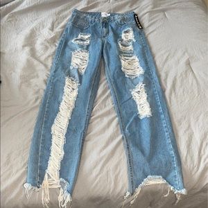 Princess Polly ripped boyfriend jean NWT